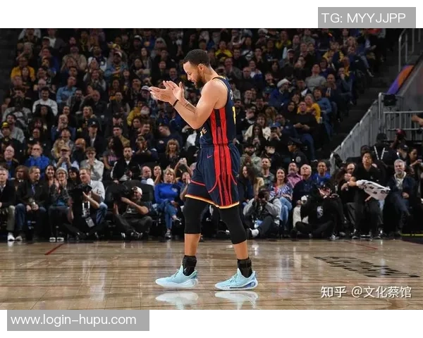 掘金与勇士实力对比分析探讨两队战术与球员表现